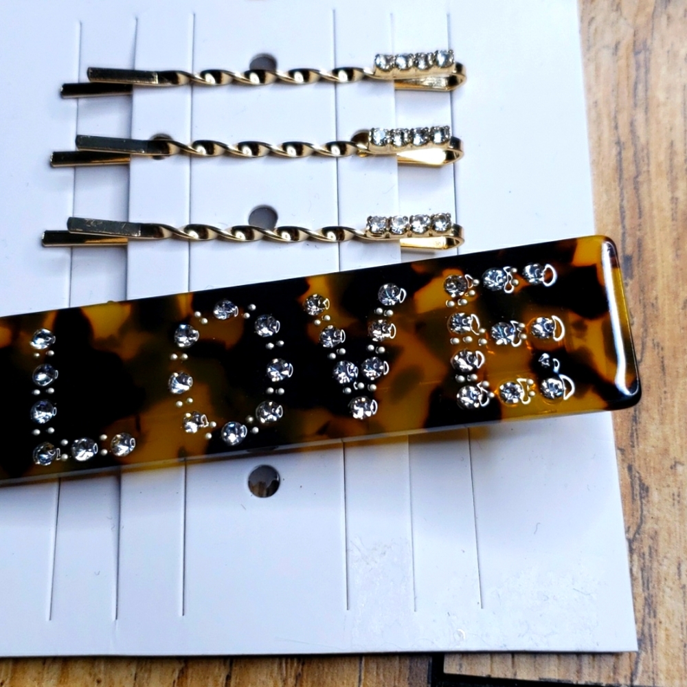 Hairclips Set NWOT
